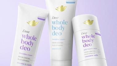 Een foto van drie Dove-deodorants: een crème, een stick en een spray. De verpakking is wit met pastelbelettering.